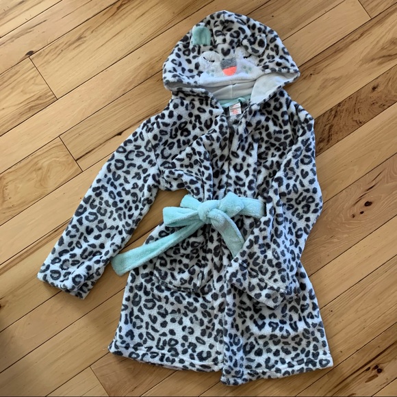 Cat & Jack | Pajamas | Cozy Snow Leopard Robe 78 | Poshmark